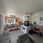 10 Person In Årnes