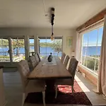 10 Person In Årnes