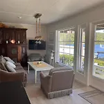 10 Person In Årnes