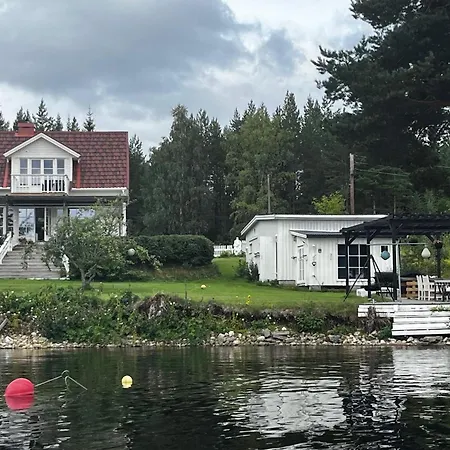 10 Person In Årnes