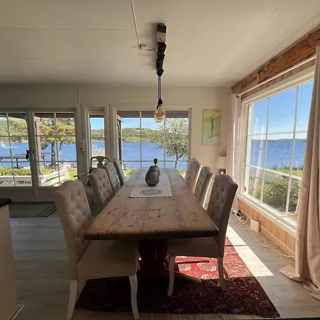 10 Person In Årnes